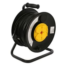 Pagarinātājs rullī, 4-ligzdas, 50m, ar zemējumu, melns